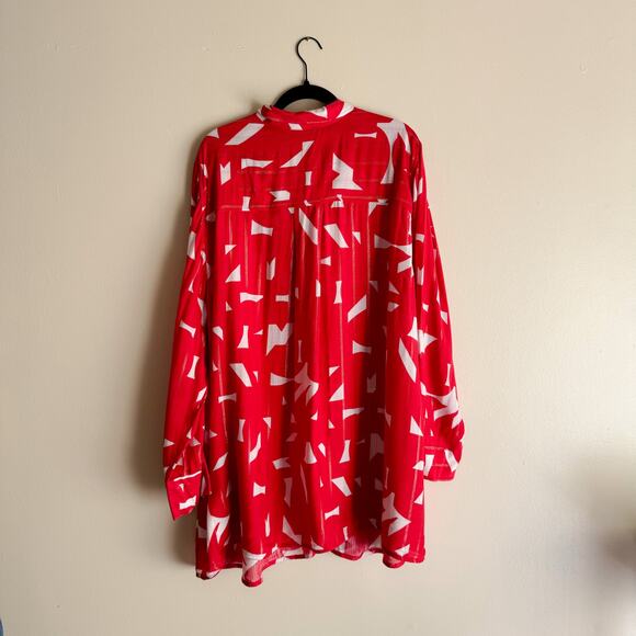 Selection by Ulla Popken Red + White Abstract Metallic Thread Button Up Blouse - Picture 7 of 9